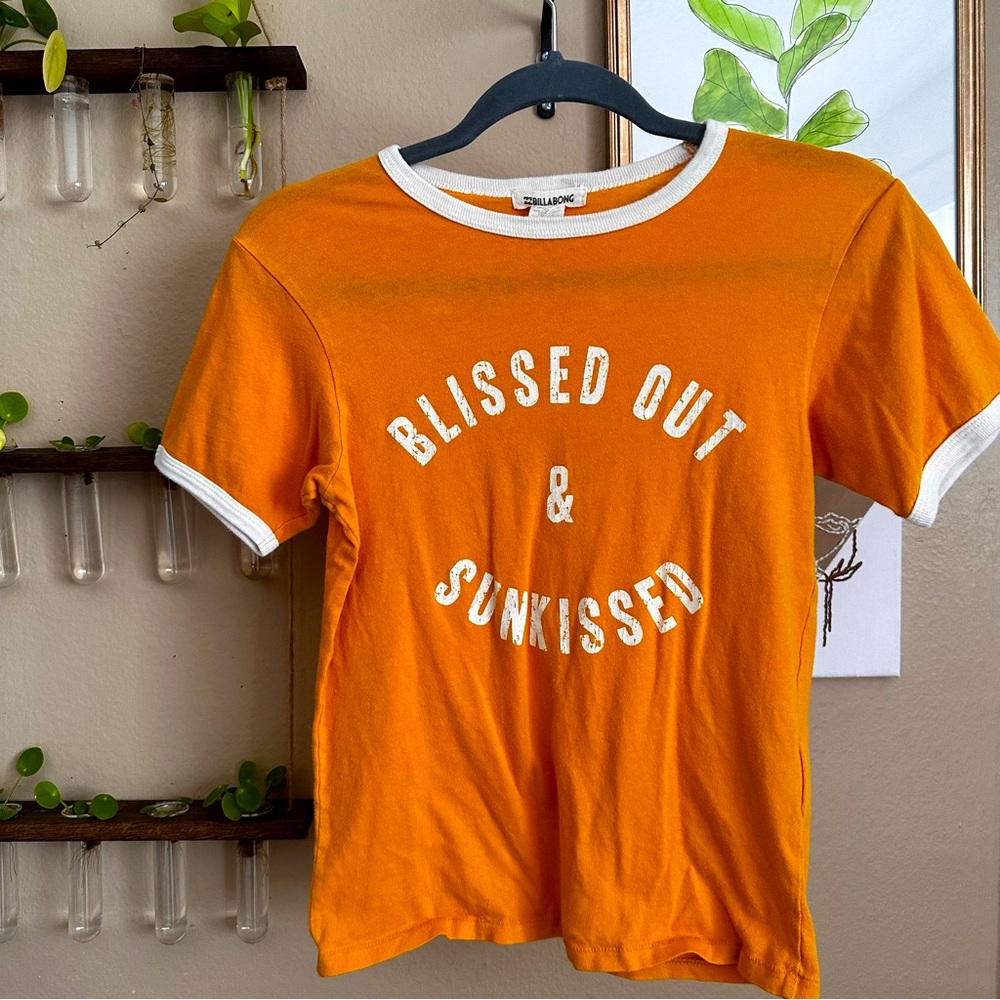 BILLABONG “Blissed Out & Sun Kissed” Graphic Tee